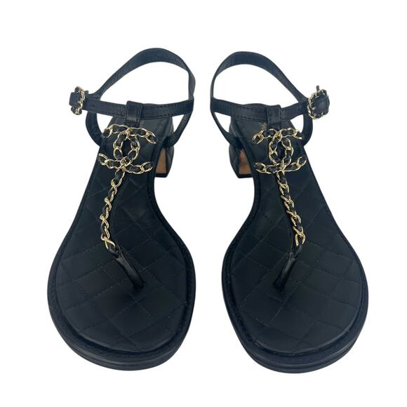 Chanel Lambskin Chain Interlocking CC Logo Thong Sandals in Black - Picture 5 of 16